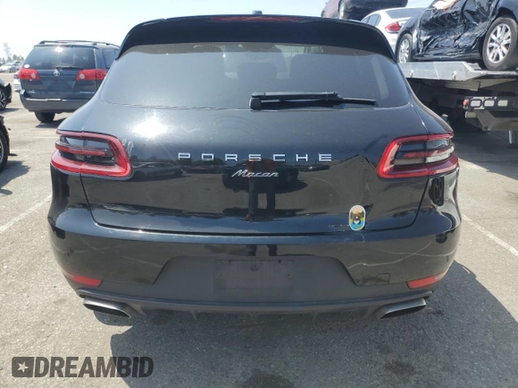 2018 Porsche Macan with VIN WP1AA2A55JLB18826, listed as a Copart auction lot 59581495 with 63,563 mi miles and Clean title. Bid and sale history available at DreamBid. Image 6.
