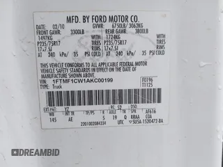 2010 Ford F-150 XL z VIN 1FTMF1CW1AKC00199, wystawiony jako IAAI lot #41349644 z przebiegiem 73 391 mil mil oraz . Historia ofert i sprzedaży dostępna na DreamBid. Obrazek 9.