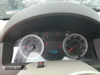 2009 Ford Escape XLS z VIN 1FMCU02799KC31553, wystawiony jako Copart lot #55219775 z przebiegiem 109 154 mil mil oraz Szkoda całkowita • Salvage title. Historia ofert i sprzedaży dostępna na DreamBid. Obrazek 9.