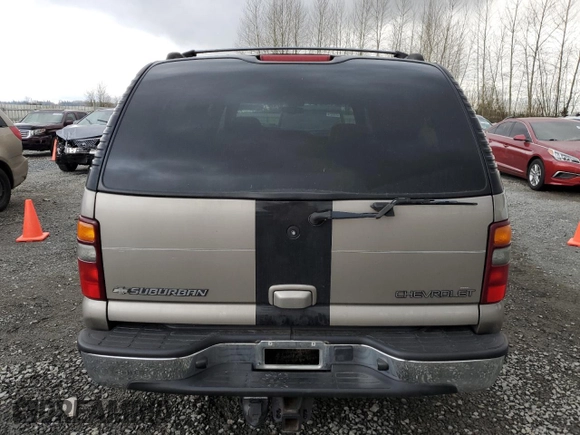 2002 Chevrolet Suburban LS with VIN 1GNFK16Z92J182978, listed as a Copart auction lot 47633055 with 102,157 mi miles and Clean Title. Bid and sale history available at carsss.com. Image 6.