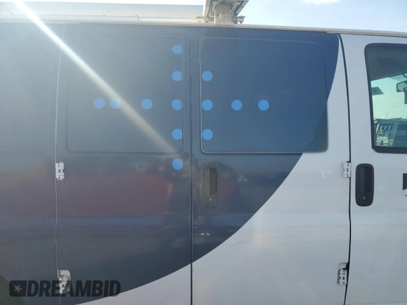 2014 Chevrolet Express Cargo with VIN 1GCWGFCA2E1915057, listed as a Copart auction lot 52590835 with 148,704 mi miles and Clean title. Bid and sale history available at DreamBid. Image 11.
