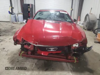 2000 Ford Mustang with VIN 1FAFP4445YF211204, listed as a Copart auction lot 82111424 with 126,748 mi miles and Salvage Title. Bid and sale history available at carsss.com. Image 5.