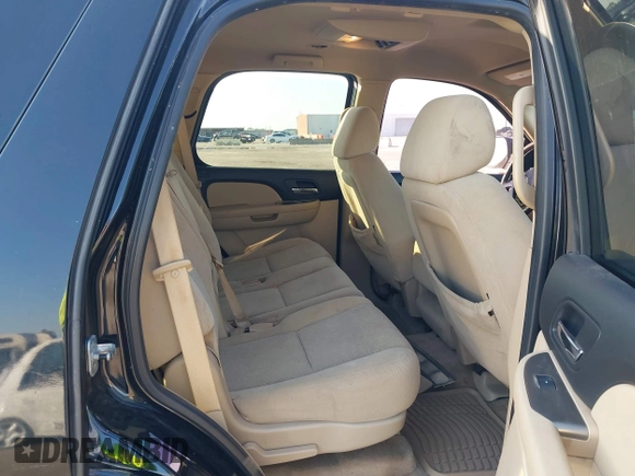 2007 Chevrolet Tahoe LS with VIN 1GNFC13CX7R406202, listed as a IAAI auction lot 41951878 with 181,571 mi miles and . Bid and sale history available at DreamBid. Image 8.