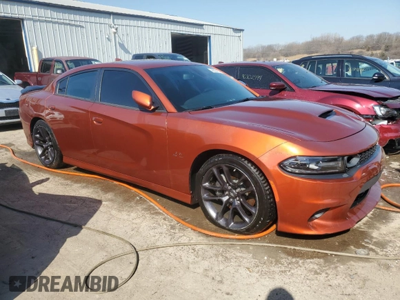 2020 Dodge Charger Scat Pack Widebody z VIN 2C3CDXGJ4LH201526, wystawiony jako Copart lot #46204394 z przebiegiem 19 891 mil mil oraz Czysty tytuł • Clean title. Historia ofert i sprzedaży dostępna na DreamBid. Obrazek 4.