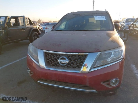 2013 Nissan Pathfinder Platinum with VIN 5N1AR2MN5DC607975, listed as a IAAI auction lot 41402929 with 108,817 mi miles. Bid and sale history available at carsss.com. Image 6.