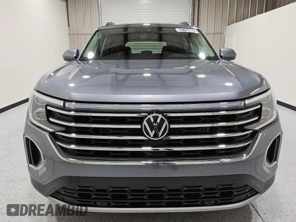 2024 Volkswagen Atlas SE z VIN 1V2WR2CA3RC534264, wystawiony jako Copart lot #55703905 z przebiegiem 43 307 mil mil oraz Czysty tytuł • Clean title. Historia ofert i sprzedaży dostępna na DreamBid. Obrazek 5.