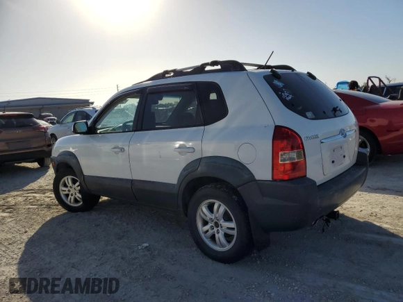 2007 Hyundai Tucson SE with VIN KM8JN12D47U641209, listed as a Copart auction lot 77636264 with Not Provided miles and Salvage Title. Bid and sale history available at carsss.com. Image 2.