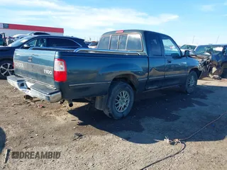 1996 Toyota T100 DX z VIN JT4TN12D4T0016257, wystawiony jako IAAI lot #40964830 z przebiegiem 121 817 mil mil oraz . Historia ofert i sprzedaży dostępna na DreamBid. Obrazek 4.