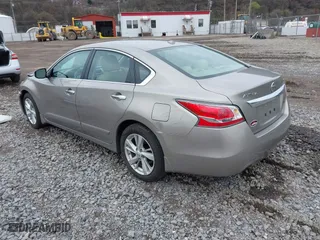 2015 Nissan Altima 2.5 SV with VIN 1N4AL3AP6FC236710, listed as a IAAI auction lot 41934674 with 37,959 mi miles. Bid and sale history available at carsss.com. Image 3.