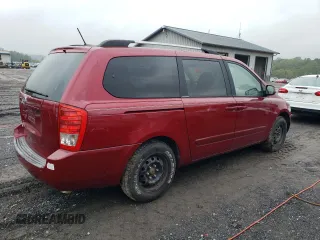 2011 Kia Sedona LX with VIN KNDMG4C71B6396100, listed as a Copart auction lot 73844074 with 103,230 mi miles and Clean Title. Bid and sale history available at carsss.com. Image 3.