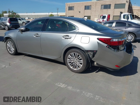 2015 Lexus ES with VIN JTHBK1GG3F2196961, listed as a IAAI auction lot 42003591 with 82,580 mi miles. Bid and sale history available at carsss.com. Image 3.