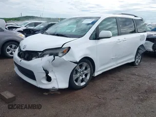 2012 Toyota Sienna SE с VIN 5TDXK3DC3CS268136, выставлен на аукционе IAAI как лот 42153110 с пробегом 248 887 миль миль и . История ставок и продаж доступна на DreamBid. Изображение 20.