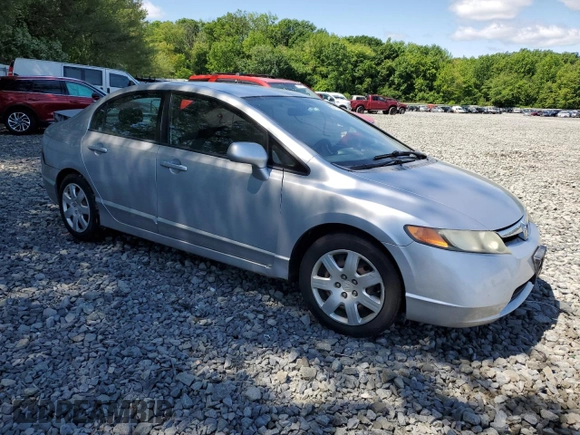2008 Honda Civic LX z VIN 2HGFA16558H308659, wystawiony jako Copart lot #57152335 z przebiegiem Nie podano mil oraz Szkoda całkowita • Salvage title. Historia ofert i sprzedaży dostępna na DreamBid. Obrazek 4.