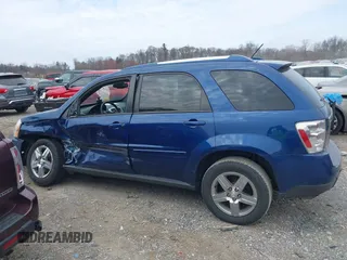 2008 Chevrolet Equinox LT with VIN 2CNDL43F886027588, listed as a IAAI auction lot 41912428 with 117,411 mi miles. Bid and sale history available at carsss.com. Image 14.