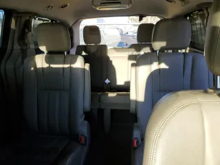 2015 Chrysler Town & Country Touring L with VIN 2C4RC1CG8FR547139, listed as a Copart auction lot 49427805 with 87,173 mi miles and Salvage Title. Bid and sale history available at DreamBid. Image 10.