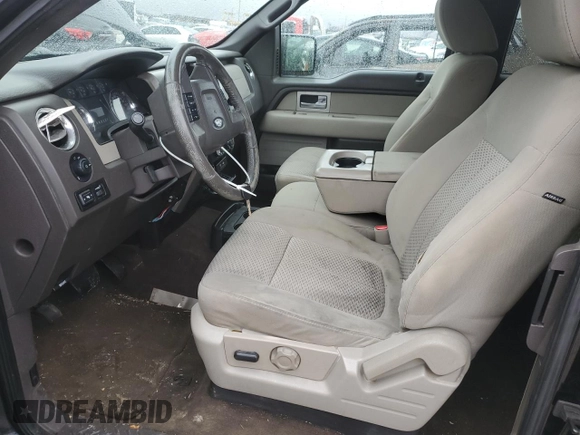 2009 Ford F-150 XL with VIN 1FTPX14V59KB75125, listed as a Copart auction lot 86796804 with 211,874 mi miles and Salvage title. Bid and sale history available at DreamBid. Image 7.