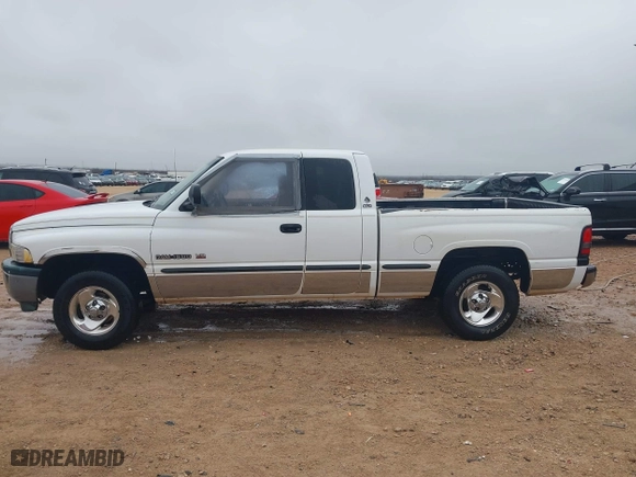 1998 Dodge Ram 1500 with VIN 3B7HC13Y9WG203023, listed as a IAAI auction lot 41517246 with 247,795 mi miles. Bid and sale history available at carsss.com. Image 15.