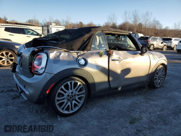 2017 MINI Convertible Cooper S z VIN WMWWG9C3XH3C80939, wystawiony jako Copart lot #85094484 z przebiegiem 56 731 mil mil oraz Szkoda całkowita • Salvage title. Historia ofert i sprzedaży dostępna na DreamBid. Obrazek 3.