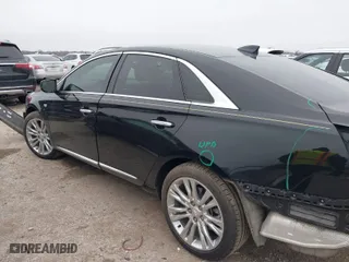 2018 Cadillac XTS Luxury with VIN 2G61M5S32J9118171, listed as a IAAI auction lot 41680337 with 62,207 mi miles. Bid and sale history available at carsss.com. Image 14.