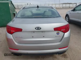 2011 Kia Optima EX with VIN KNAGN4A75B5046848, listed as a IAAI auction lot 41882138 with 81,800 mi miles and . Bid and sale history available at carsss.com. Image 16.