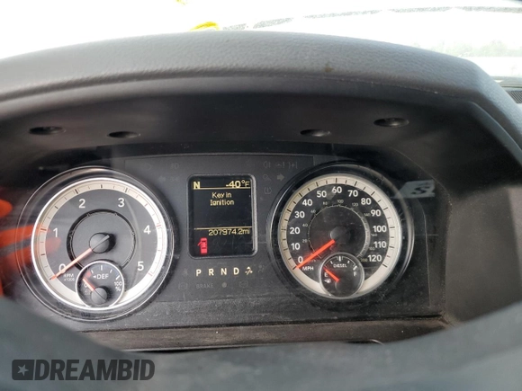 2017 Ram 2500 SLT with VIN 3C6UR5DL4HG776414, listed as a Copart auction lot 45248074 with 207,974 mi miles and Salvage title. Bid and sale history available at DreamBid. Image 9.