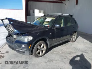 2010 BMW X5 35d with VIN 5UXFF0C50ALJ99887, listed as a IAAI auction lot 41585772 with 96,983 mi miles. Bid and sale history available at carsss.com. Image 2.