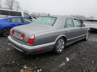 2003 Bentley Arnage R z VIN SCBLC37F93CX08981, wystawiony jako Copart lot #43155385 z przebiegiem Nie podano mil oraz Tytuł czysty. Historia ofert i sprzedaży dostępna na DreamBid. Obrazek 3.