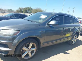 2014 Audi Q7 3.0T S line Prestige with VIN WA1DGAFE7ED011657, listed as a IAAI auction lot 41775200 with 149,395 mi miles. Bid and sale history available at carsss.com. Image 14.