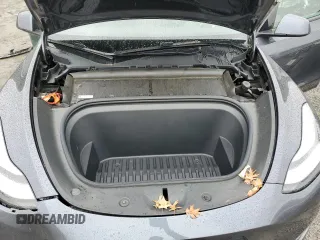 2021 Tesla Model Y Long Range z VIN 5YJYGDEE6MF233205, wystawiony jako Copart lot #58011025 z przebiegiem 48 419 mil mil oraz Szkoda całkowita • Salvage title. Historia ofert i sprzedaży dostępna na DreamBid. Obrazek 12.