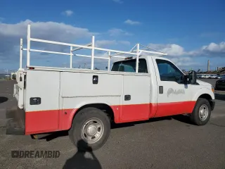 2015 Ford F-250 XL with VIN 1FDBF2A6XFEC57194, listed as a Copart auction lot 48069255 with 274,265 mi miles and Clean title. Bid and sale history available at DreamBid. Image 3.