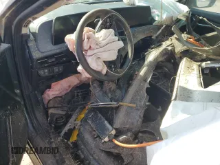 2022 Kia EV6 Wind z VIN KNDC3DLC0N5031485, wystawiony jako Copart lot #54117835 z przebiegiem Nie podano mil oraz Szkoda całkowita • Salvage title. Historia ofert i sprzedaży dostępna na DreamBid. Obrazek 8.