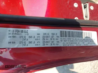 2019 Jeep Cherokee Latitude Plus z VIN 1C4PJMLX0KD101546, wystawiony jako IAAI lot #42388731 z przebiegiem 86 920 mil mil oraz . Historia ofert i sprzedaży dostępna na DreamBid. Obrazek 9.