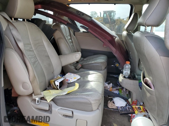 2011 Toyota Sienna XLE with VIN 5TDDK3DCXBS024257, listed as a Copart auction lot 60667145 with 283,609 mi miles and Salvage title. Bid and sale history available at DreamBid. Image 11.