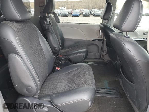 2014 Toyota Sienna SE with VIN 5TDXK3DC1ES445110, listed as a Copart auction lot 49928895 with 127,087 mi miles and Salvage Title. Bid and sale history available at DreamBid. Image 11.
