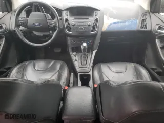 2015 Ford Focus SE with VIN 1FADP3K25FL283179, listed as a Copart auction lot 49588375 with 161,344 mi miles and Salvage Title. Bid and sale history available at carsss.com. Image 8.