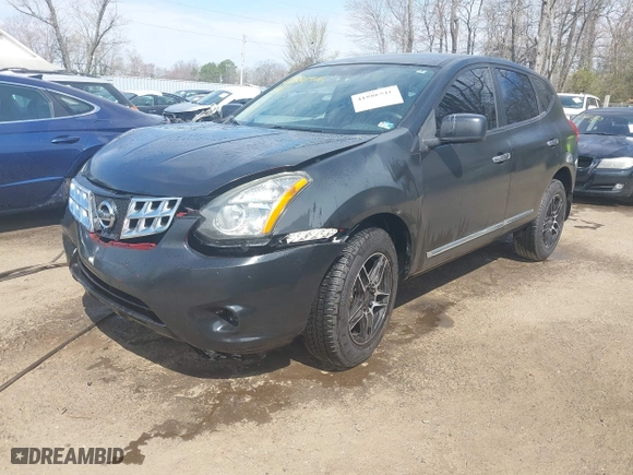 2014 Nissan Rogue Select S with VIN JN8AS5MTXEW100230, listed as a IAAI auction lot 41886516 with 117,140 mi miles. Bid and sale history available at carsss.com. Image 17.