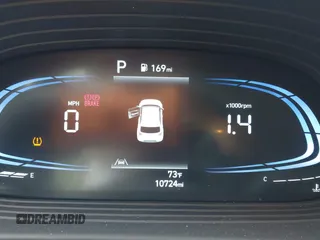 2024 Hyundai Venue SEL with VIN KMHRC8A31RU295469, listed as a IAAI auction lot 42472613 with 10,724 mi miles and . Bid and sale history available at DreamBid. Image 7.