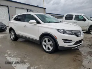 2018 Lincoln MKC Premiere with VIN 5LMCJ1C98JUL20440, listed as a Copart auction lot 49820595 with 58,217 mi miles and Salvage Title. Bid and sale history available at DreamBid. Image 4.