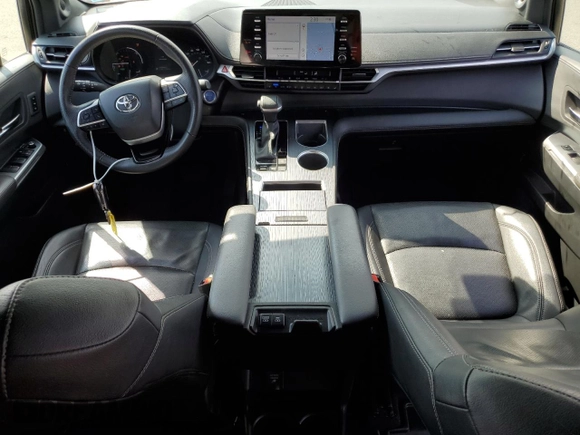 2023 Toyota Sienna XSE 25th Anniversary with VIN 5TDCSKFC6PS083719, listed as a Copart auction lot 71627604 with 71,367 mi miles and Salvage title. Bid and sale history available at DreamBid. Image 8.