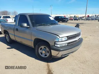 1999 Chevrolet Silverado 1500 with VIN 1GCEC14W7XZ212594, listed as a IAAI auction lot 41667439 with 209,911 mi miles. Bid and sale history available at carsss.com. Image 1.