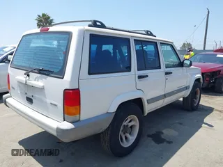 2000 Jeep Cherokee z VIN 1J4FT48S8YL214074, wystawiony jako IAAI lot #42577235 z przebiegiem 287 868 mil mil oraz . Historia ofert i sprzedaży dostępna na DreamBid. Obrazek 4.