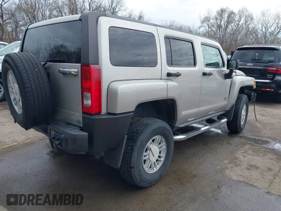 2008 Hummer H3 Luxury z VIN 5GTEN13E888134264, wystawiony jako IAAI lot #41884147 z przebiegiem 154 901 mil mil oraz . Historia ofert i sprzedaży dostępna na DreamBid. Obrazek 4.