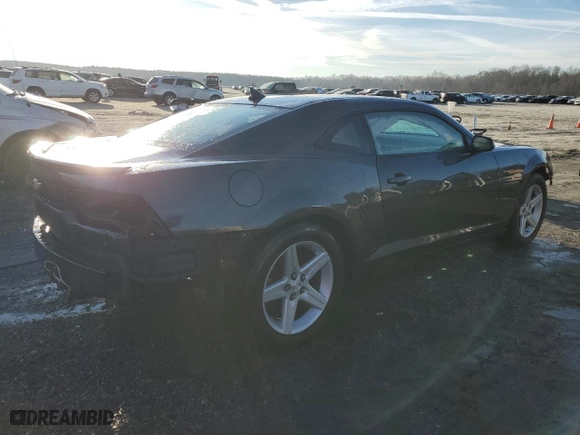 2013 Chevrolet Camaro LS with VIN 2G1FE1E33D9170071, listed as a Copart auction lot 84807754 with 199,826 mi miles and Salvage Title. Bid and sale history available at carsss.com. Image 3.