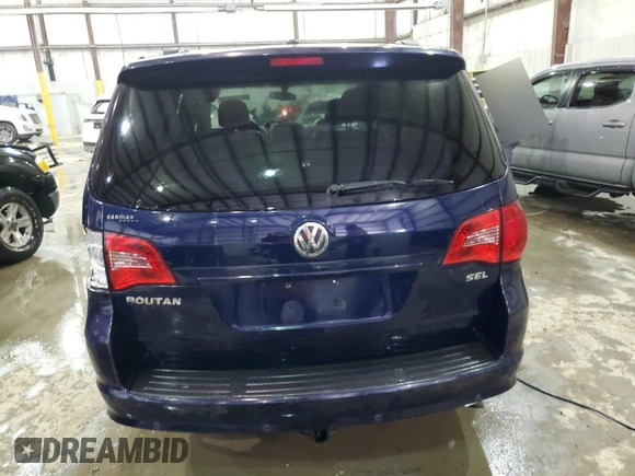 2013 Volkswagen Routan z VIN 2C4RVADG0DR725406, wystawiony jako Copart lot #45860115 z przebiegiem 146 626 mil mil oraz Nie do naprawy. Historia ofert i sprzedaży dostępna na DreamBid. Obrazek 6.
