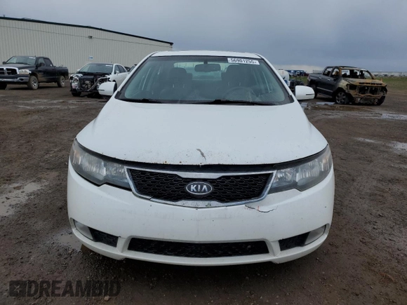 2011 Kia Forte SX с VIN KNAFW4A30B5367525, выставлен на аукционе Copart как лот 56901255 с пробегом 239 321 миль миль и Списание • Salvage title. История ставок и продаж доступна на DreamBid. Изображение 5.
