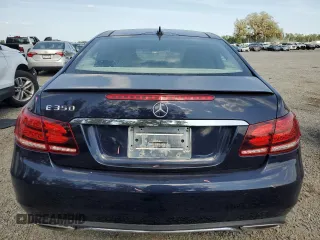 2014 Mercedes-Benz E 350 with VIN WDDKJ5KB8EF223964, listed as a Copart auction lot 54680845 with 71,989 mi miles and Non Repairable. Bid and sale history available at DreamBid. Image 6.