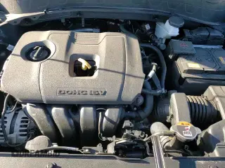 2024 Kia Seltos S z VIN KNDEUCAA5R7637909, wystawiony jako Copart lot #45858785 z przebiegiem 20 420 mil mil oraz Szkoda całkowita • Salvage title. Historia ofert i sprzedaży dostępna na DreamBid. Obrazek 13.