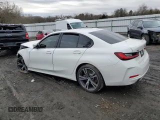 2023 BMW 3 Series 330i xDrive with VIN 3MW89FF0XP8C93020, listed as a Copart auction lot 85686374 with 0 mi miles and Salvage Title. Bid and sale history available at carsss.com. Image 2.