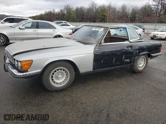 1972 Mercedes-Benz E with VIN 10704412000808, listed as a Copart auction lot 55909485 with 82,523 mi miles and Non Repairable. Bid and sale history available at DreamBid. Image 1.
