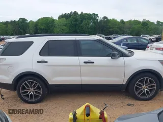 2016 Ford Explorer Sport with VIN 1FM5K8GT1GGB31627, listed as a IAAI auction lot 42076858 with 114,505 mi miles and . Bid and sale history available at carsss.com. Image 13.